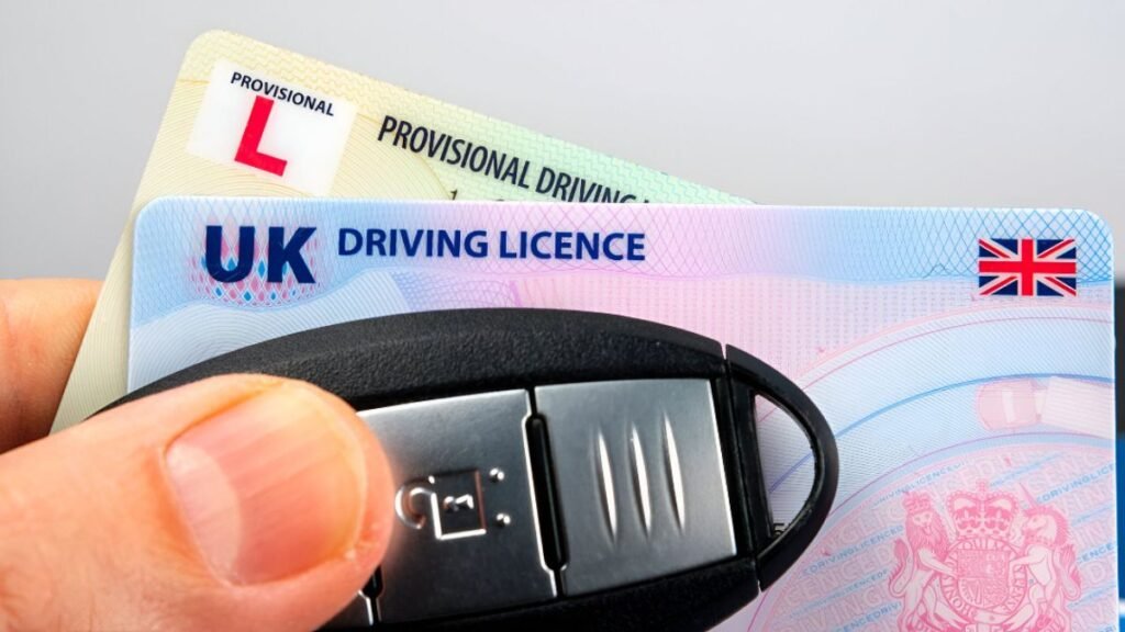 UK Driving Licence 2025: Eligibility and £250 Fee Details